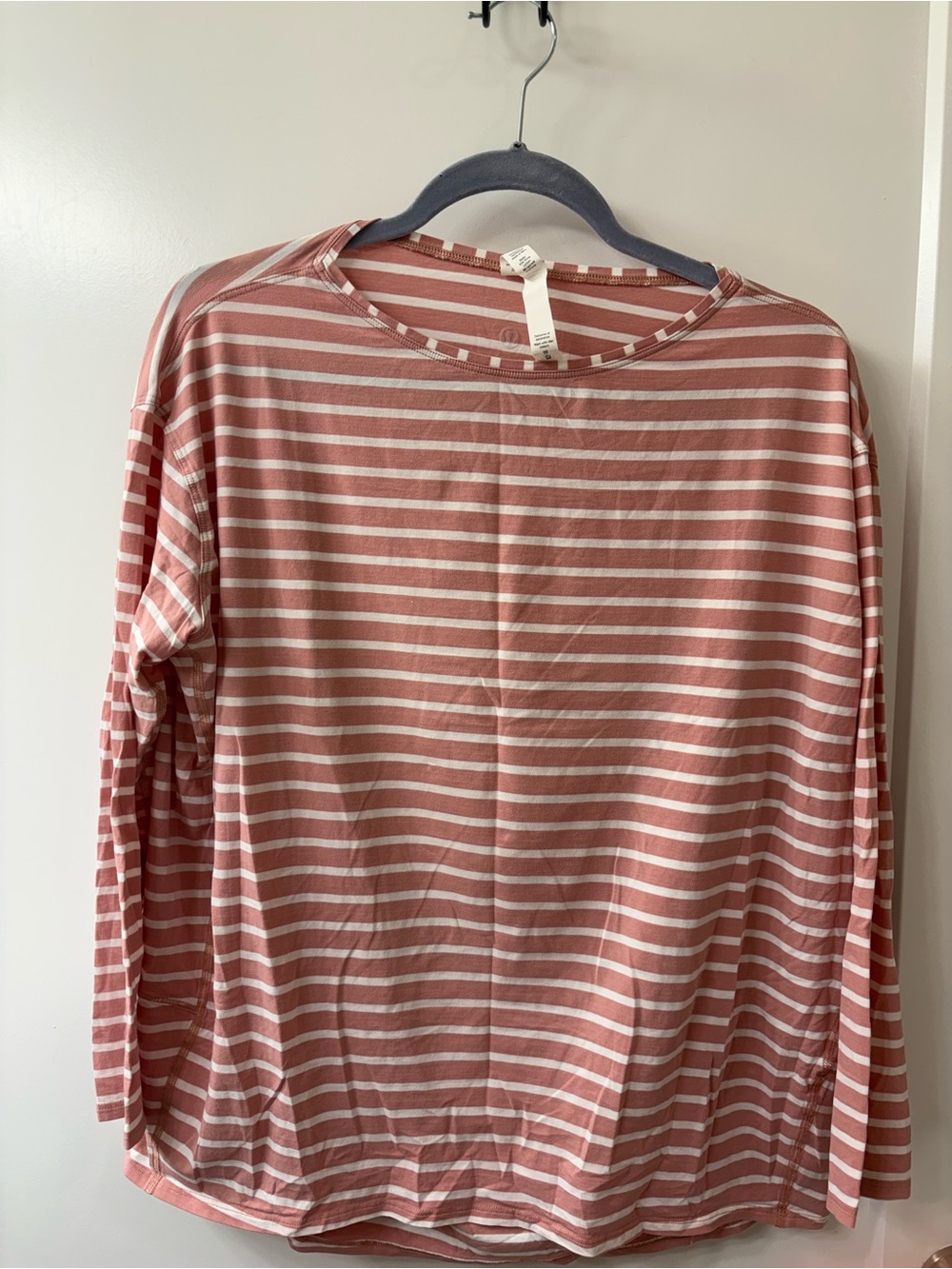 lululemon Pink & White Striped Knit Round Neck Long Sleeve Top SZ 10